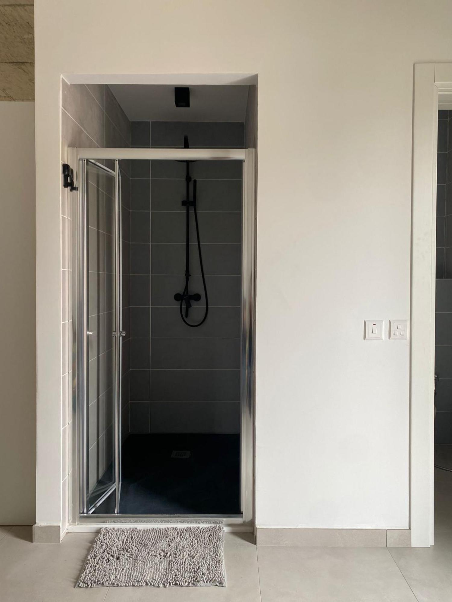 HamrunMinimal & Arty Townhouseアパートメント エクステリア 写真